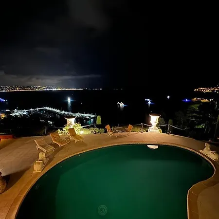 Oceanfront Mansion With Breathtaking Cannes Views Only 15 Minutes Away * Théoule-sur-Mer