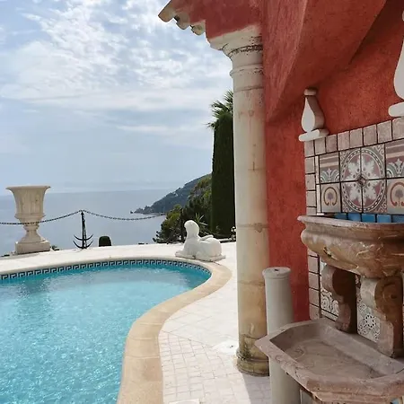 Oceanfront Mansion With Breathtaking Cannes Views Only 15 Minutes Away Villa