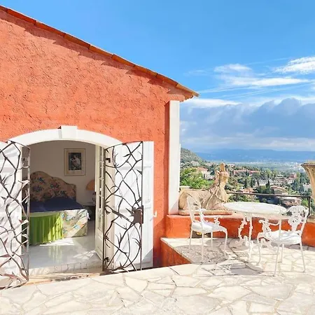 Oceanfront Mansion With Breathtaking Cannes Views Only 15 Minutes Away * Théoule-sur-Mer