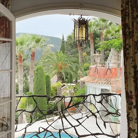 Oceanfront Mansion With Breathtaking Cannes Views Only 15 Minutes Away * Théoule-sur-Mer