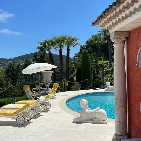 Oceanfront Mansion With Breathtaking Cannes Views Only 15 Minutes Away Villa *